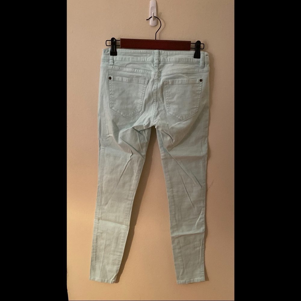 Mint Jeans - Picture 2 of 2